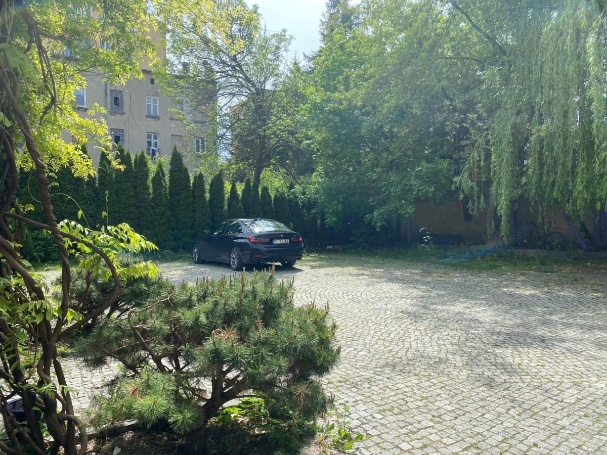 ウッチManufaktura Bakery, Penthouse 200M, Prywatna Kamienica, Parking Strzezonyアパートメント エクステリア 写真